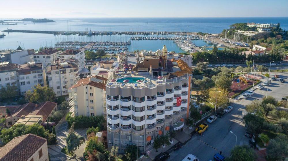 The View City Hotel Κουσάντασι Εξωτερικό φωτογραφία