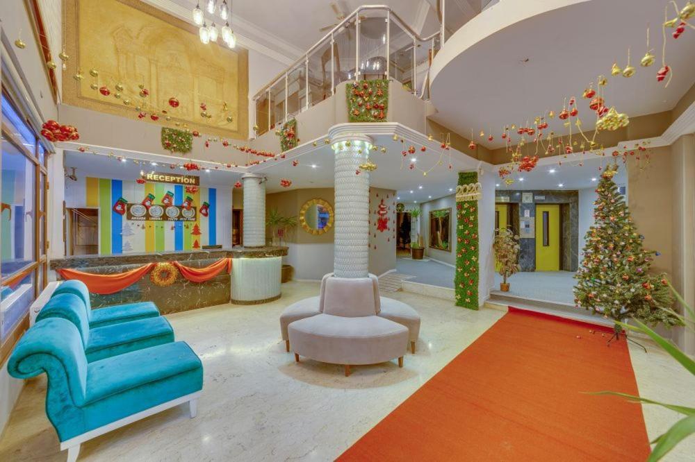 The View City Hotel Κουσάντασι Εξωτερικό φωτογραφία