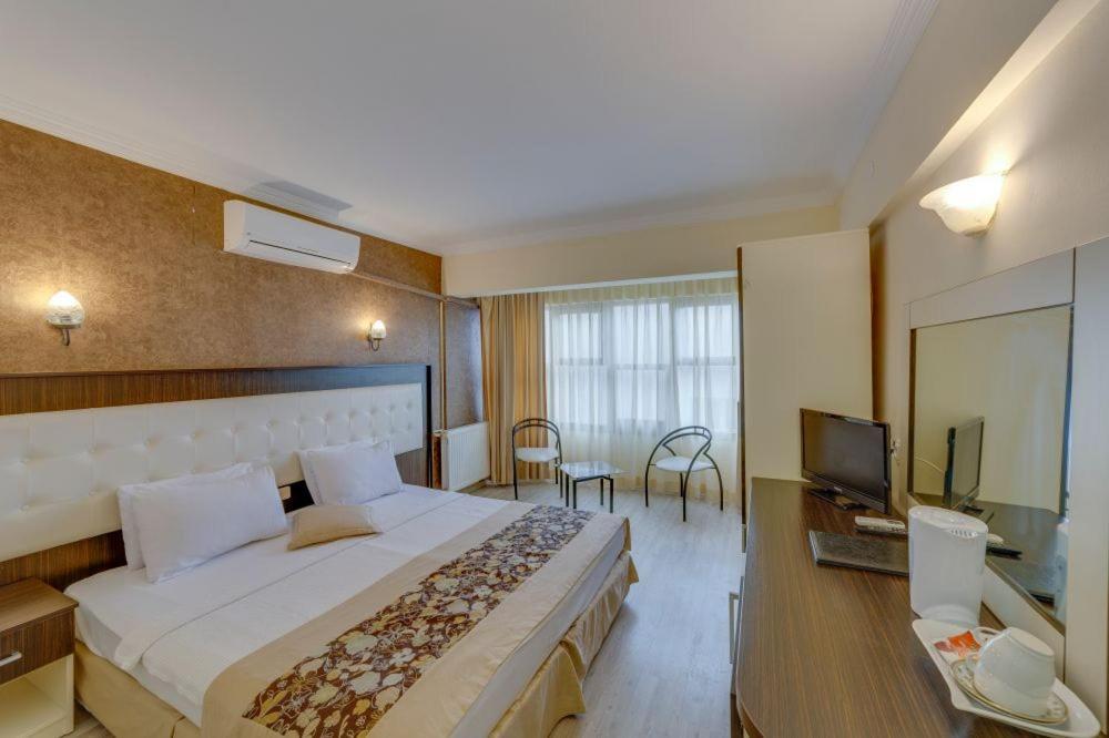 The View City Hotel Κουσάντασι Εξωτερικό φωτογραφία